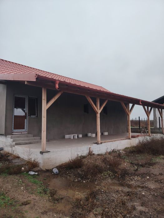 Casă de vânzare în Șendreni