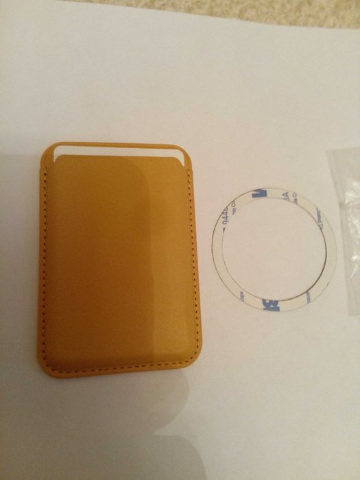 Чехол картхолдер MagSafe  на iPhone