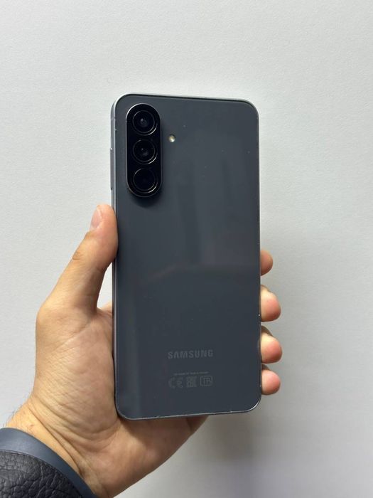 Samaung A56 5G 256gb