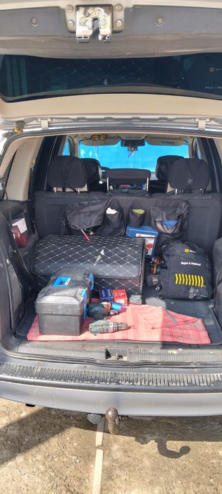 Зафира продам срочно