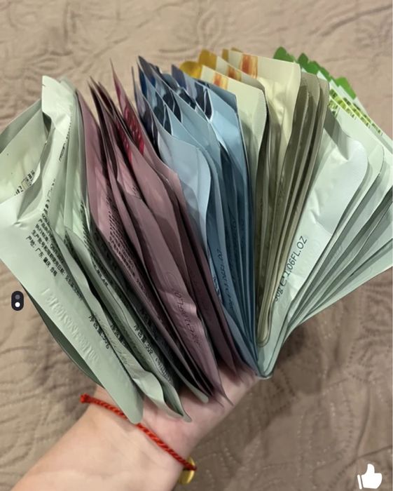 Маски корейские тканевые