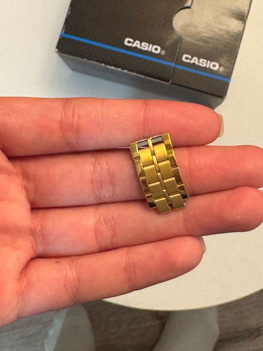 Дамски часовник Casio