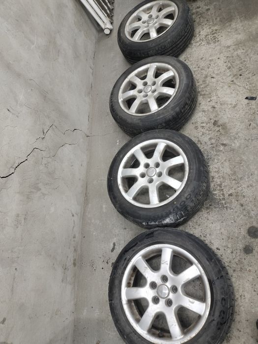 Продам диски с резиной