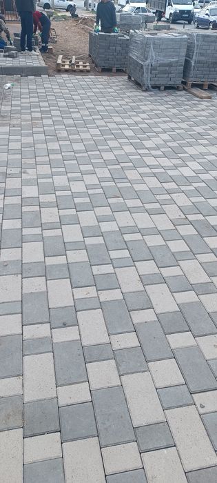 Перегородочные блоки, Брусчатки, Поребрики, Бордюры