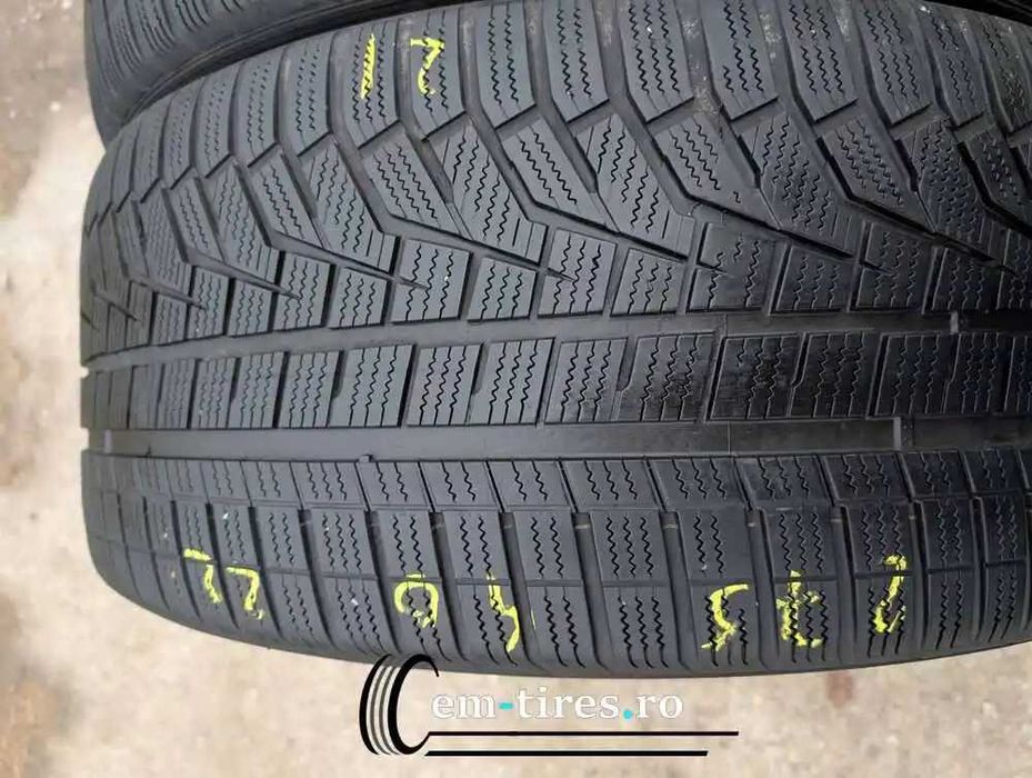 SET 4 Anvelope Iarna 275/40 R22 HANKOOK Winter I cept EVO2 107V - SUV
