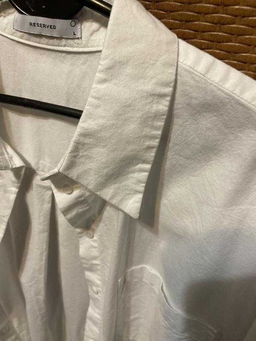 Бяла ризка Reserved