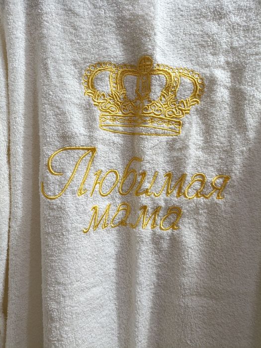 Женский махровый халат и полотенце