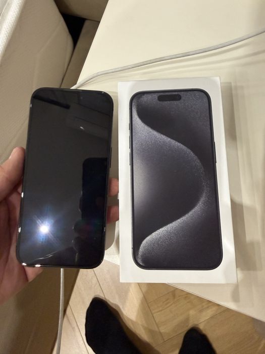 Продам айфон 15 pro на 128г