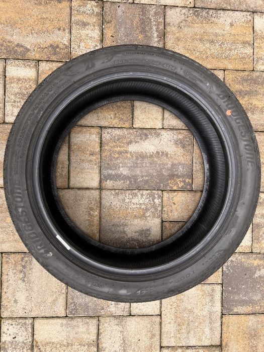 Anvelope vara Bridgestone 215/45/R18