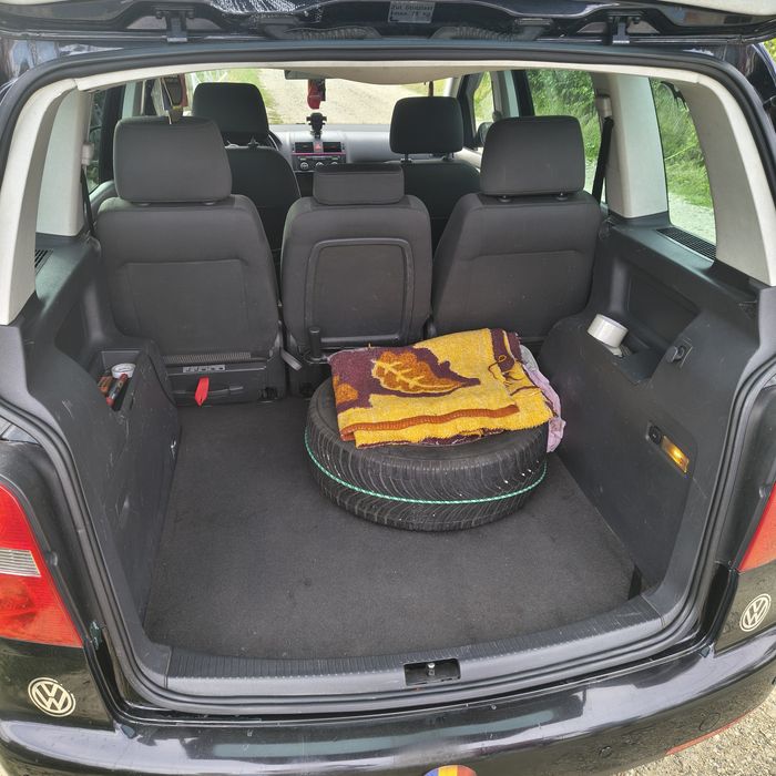Volkswagen Touran 2.0 140 cp 2005