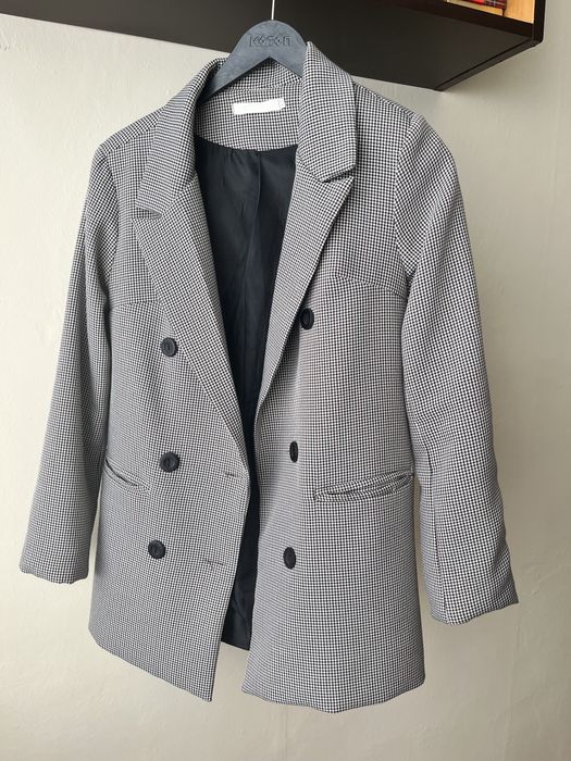 Продам пиджак 42 размер