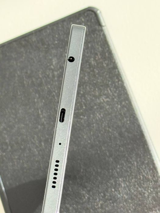 Galaxy tab A9 продам планшет