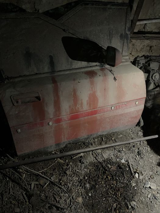 Продам запчасти на мазда 323