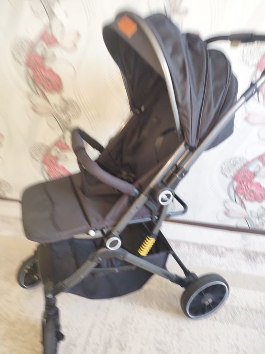 Прогулочная коляска Ining Baby