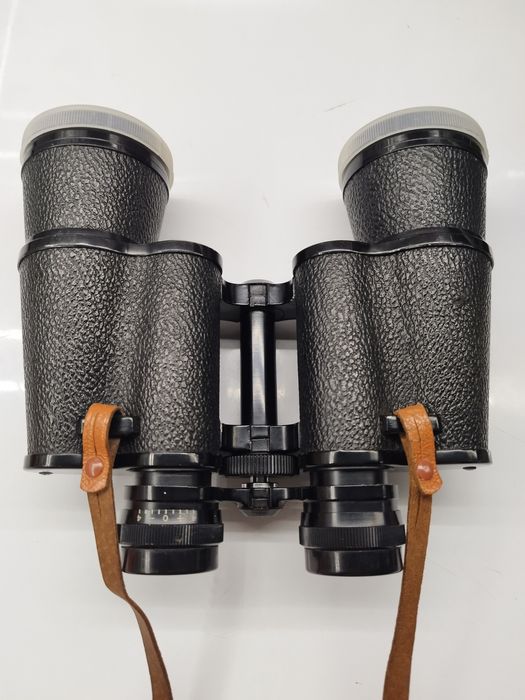 Бинокъл 20х52 отлично състояние