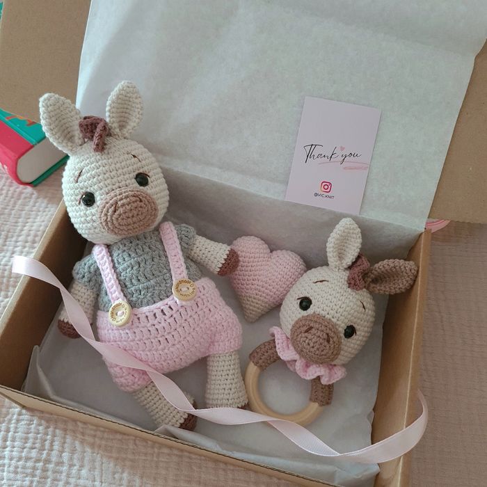 Вязаные наборы ручной работы