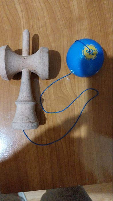 Vand kendama europe putin  folosita