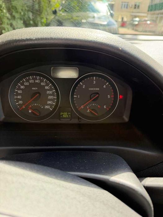 VOLVO S40 2011 — imagine 2