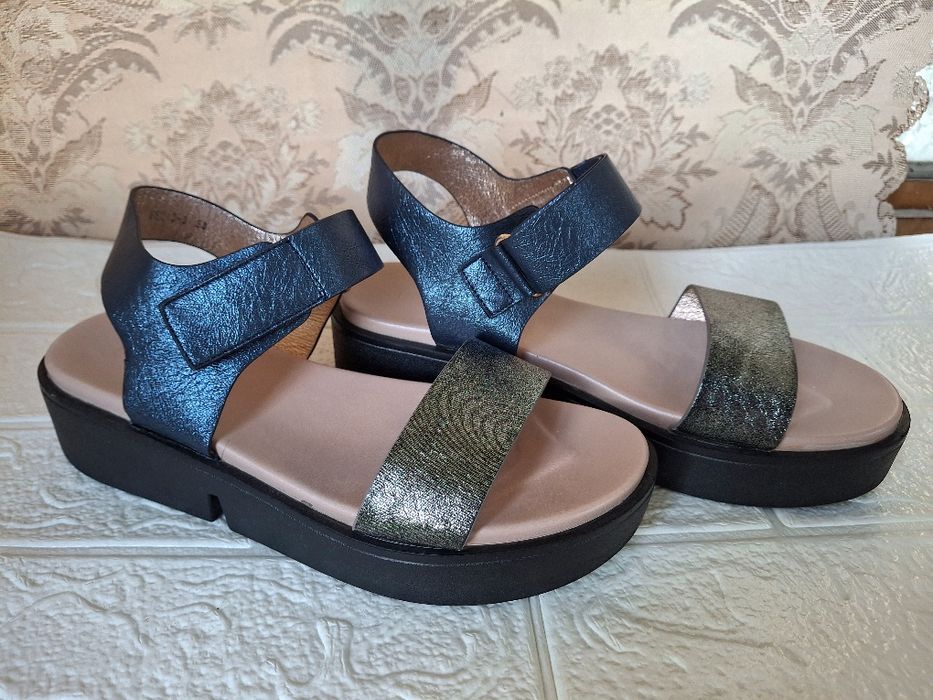 Босоножки по 1000