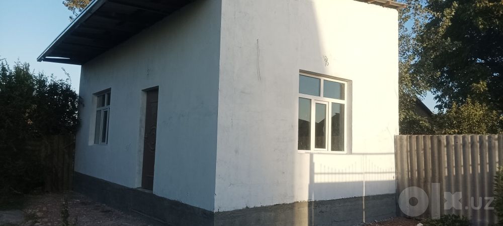 Уй сотилади 2 хона 3 соток Юкори Чирчик р-н (Ахмад Яссавий) умумий 270