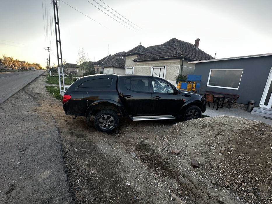 Vand mitsubishi l200