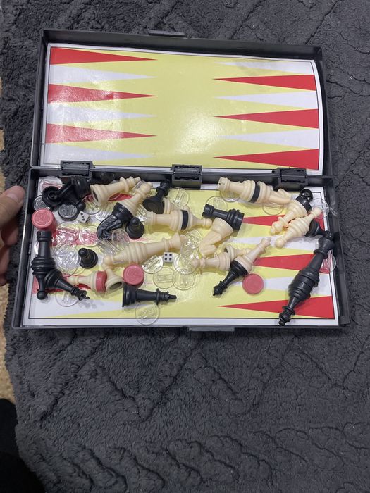 Продам настольные игры