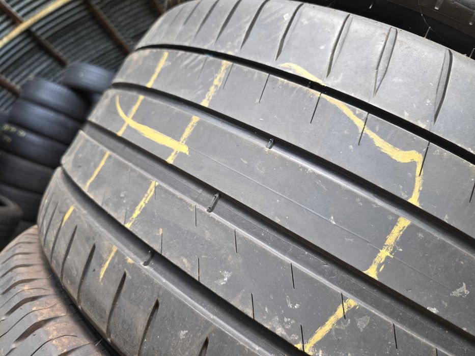 2бр Летни гуми 275 35 20 - Michelin Runflat