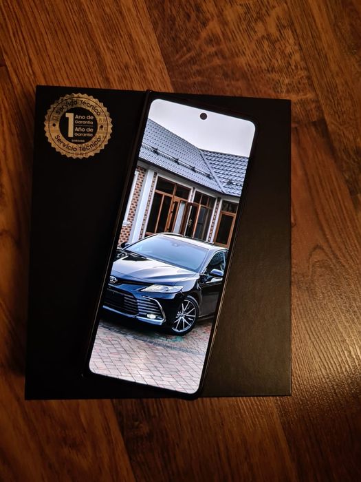 Galaxy Z Fold 5 Black.