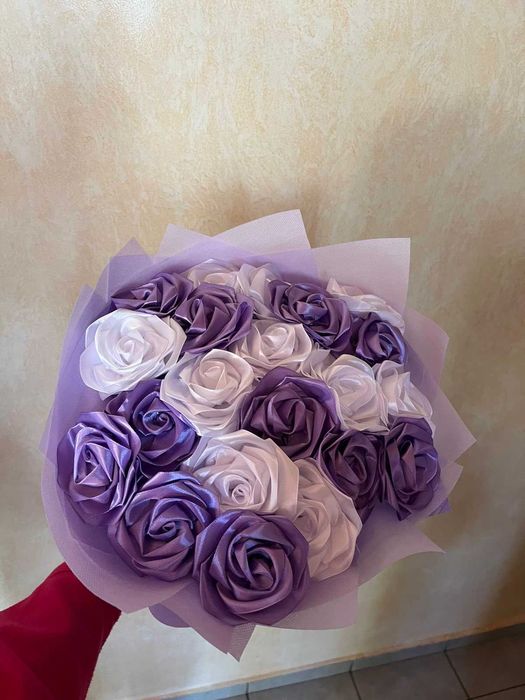 Букети от вечни рози (сатенени рози).
