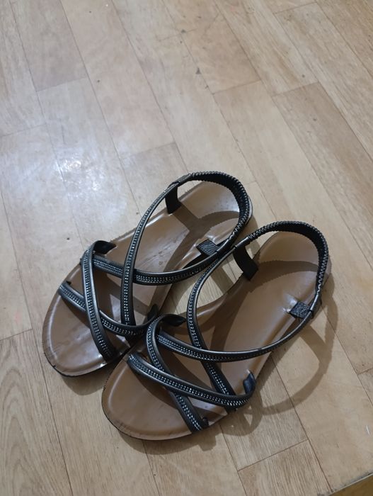 Босоножки размер 37 в отличном состоянии