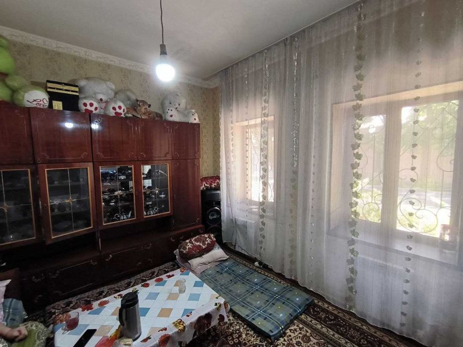 Kotej sotiladi Qorasu 6 Продается коттедж на Карасу 6