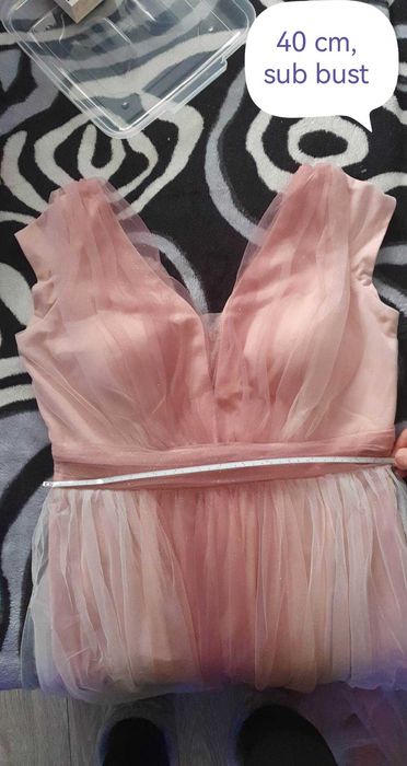 Rochita eleganta, mărimea xl