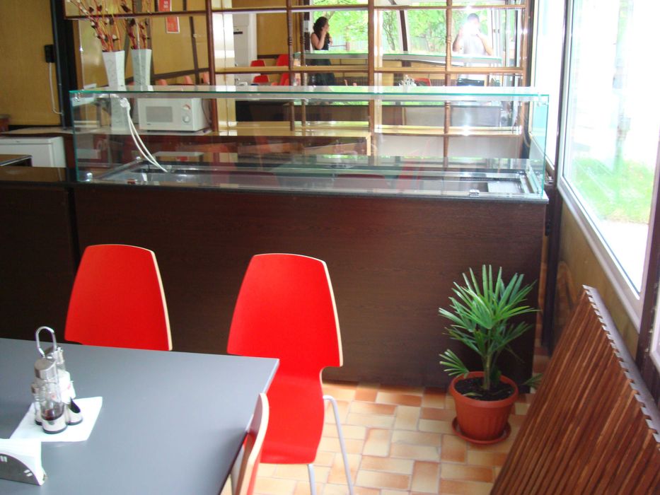 Хладилна витрина