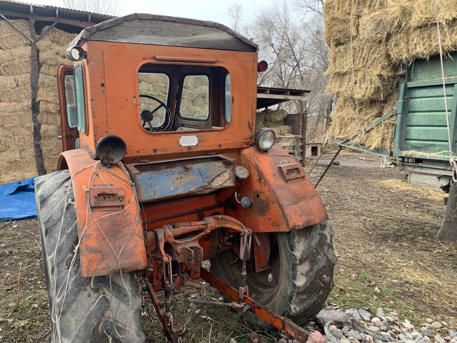 Трактор Т-40 сатылады