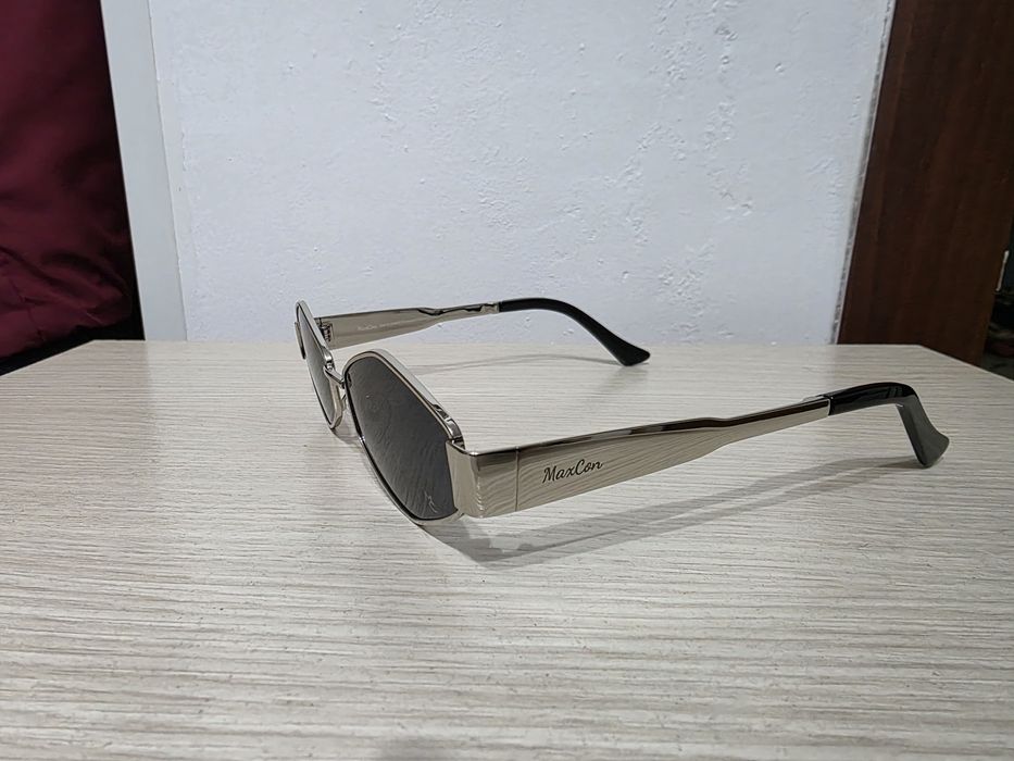 Очки унисекс сатылады