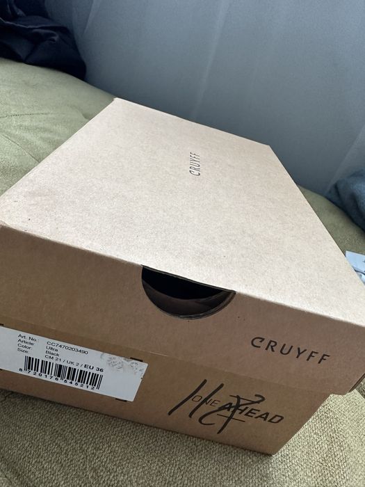 Последно намаление Маратонки cruyff