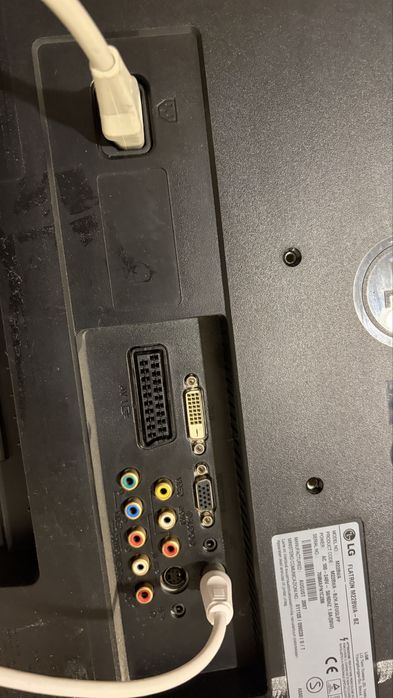 Televizor 55cm LG, LCD