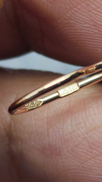 Рига заводские серьги с янтарем 585пробы 4.75грам