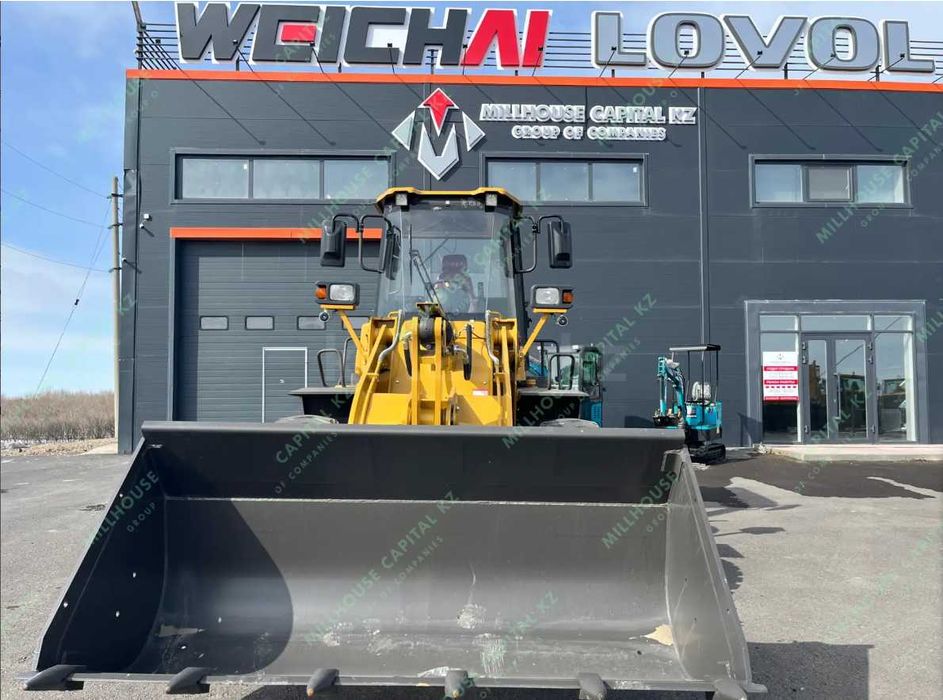 Фронтальный погрузчик LOVOL FL935