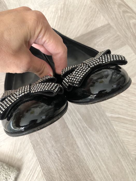 Туфли для девочки р.35 нат.кожа Италия