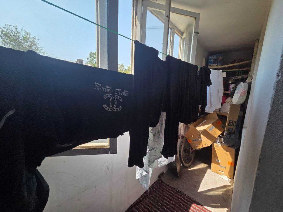 Продается квартира в Мирабадском районе Куйлюк массив-1. 2-х комнат