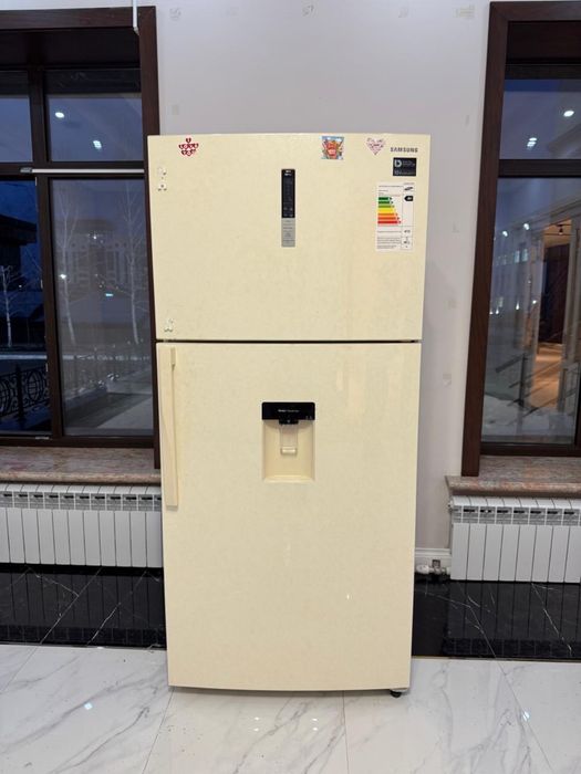 Холодильник samsung