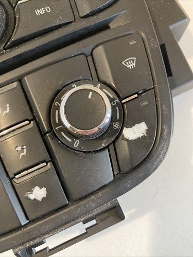 Превключвател / контролен модул за аудио система за Vauxhall Astra 1.3 Cdti (2012) 13346050