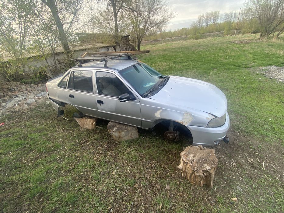 Машина на разбор даеуо нексия