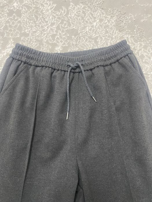 Продаю Брюки трико