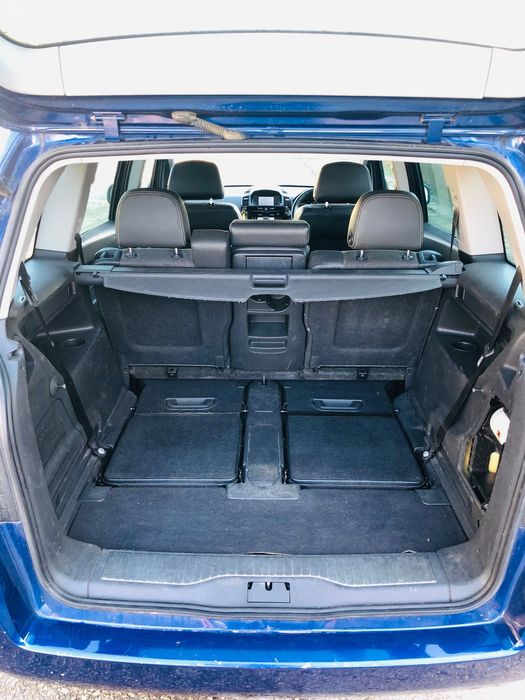 Vauxhall Zafira 1.6 бензин