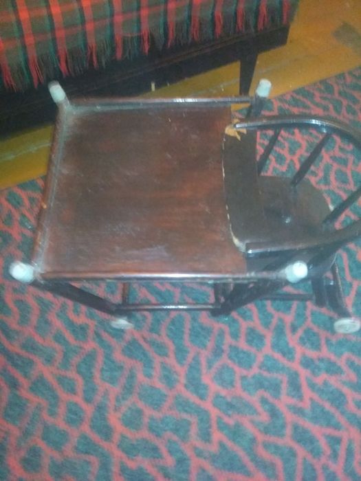 Продам детский стульчик