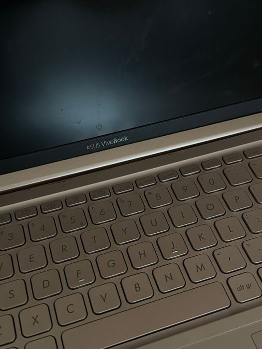 Laptop Asus VivoBook