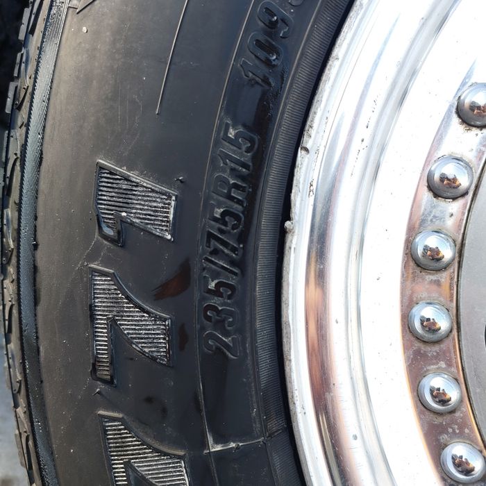 Продам диски с резиной