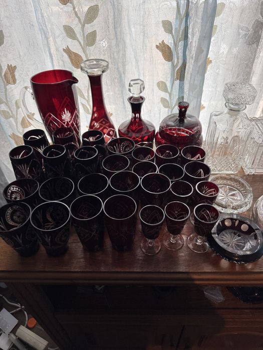 Set pahare rubin si cristal